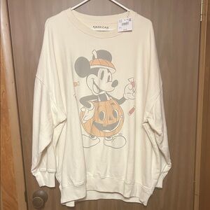 American Eagle Cream Halloween Sweatshirt